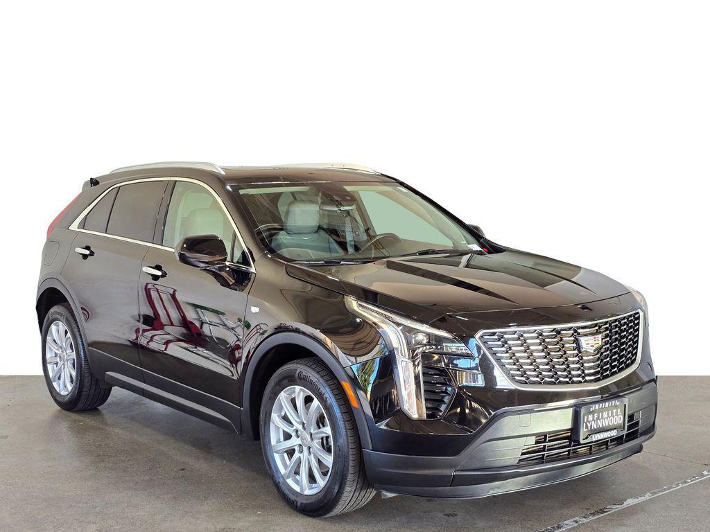 used 2022 Cadillac XT4 car, priced at $25,987