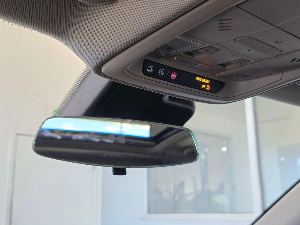 used 2022 Cadillac XT4 car, priced at $25,987