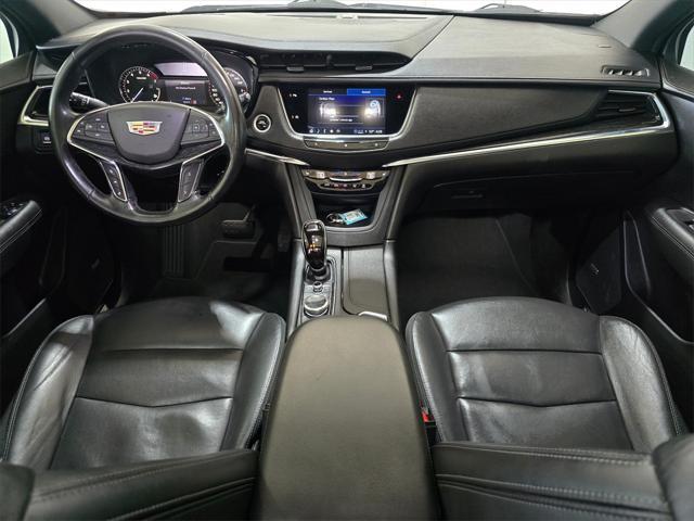 used 2021 Cadillac XT5 car, priced at $25,555