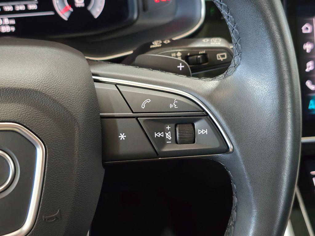 used 2022 Audi Q7 car, priced at $46,987