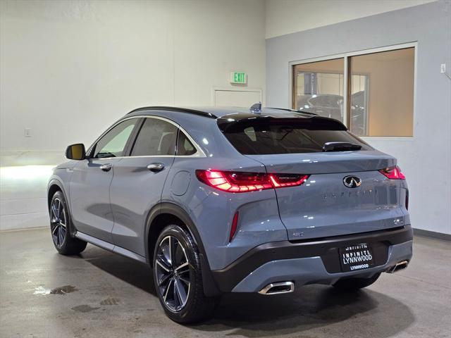 new 2025 INFINITI QX55 car, priced at $53,445