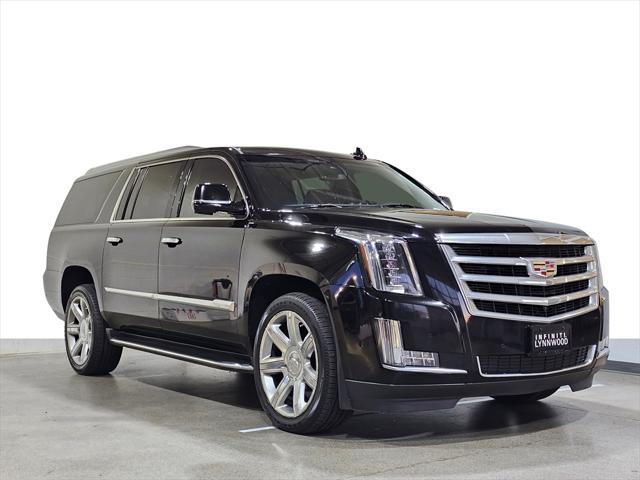 used 2019 Cadillac Escalade ESV car, priced at $40,987