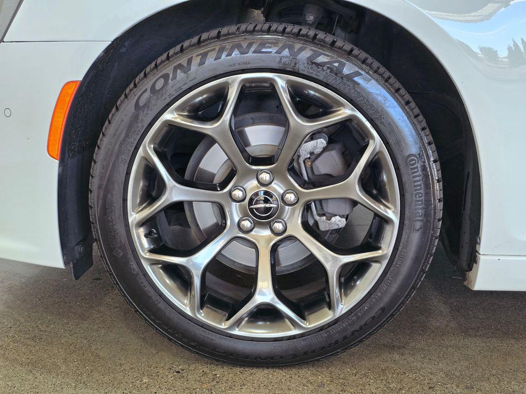 used 2018 Chrysler 300 car, priced at $21,818