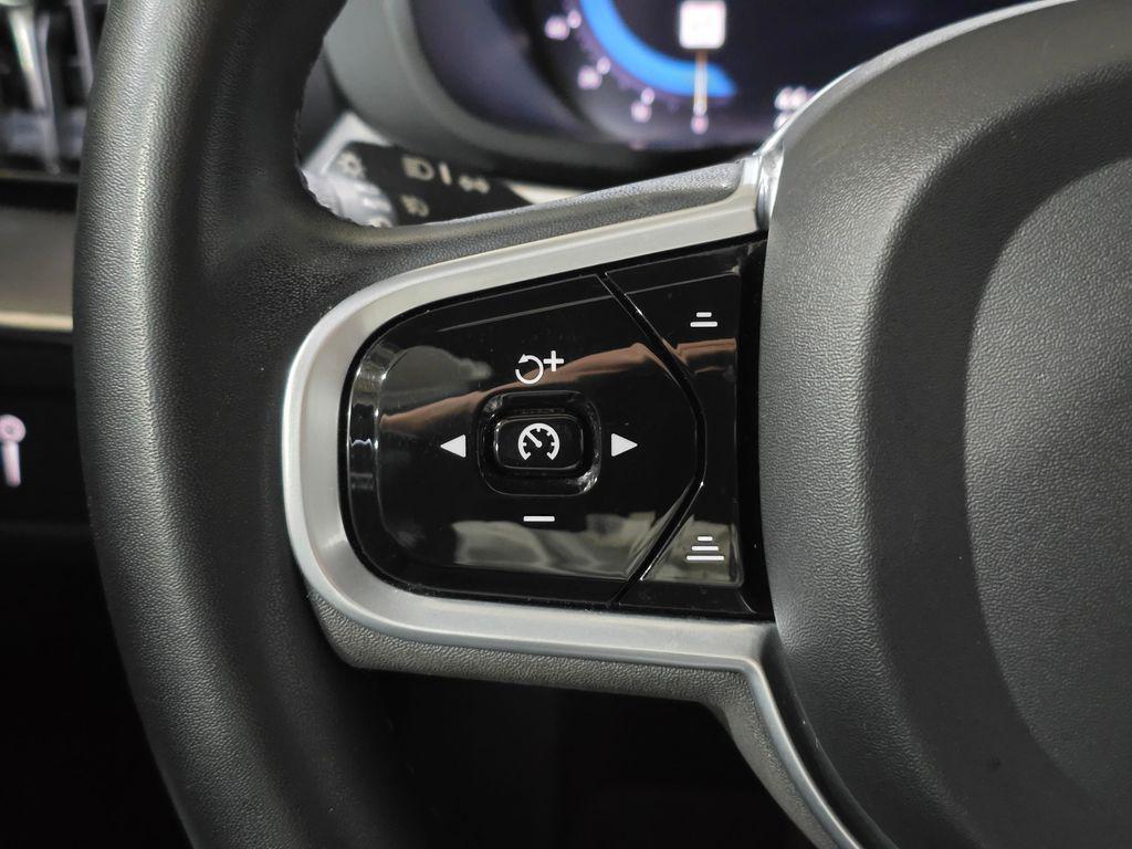 used 2022 Volvo XC60 car, priced at $35,999