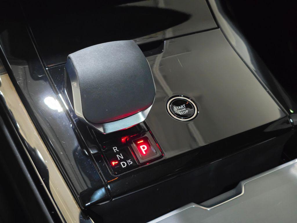 used 2024 Land Rover Range Rover Sport car, priced at $79,999