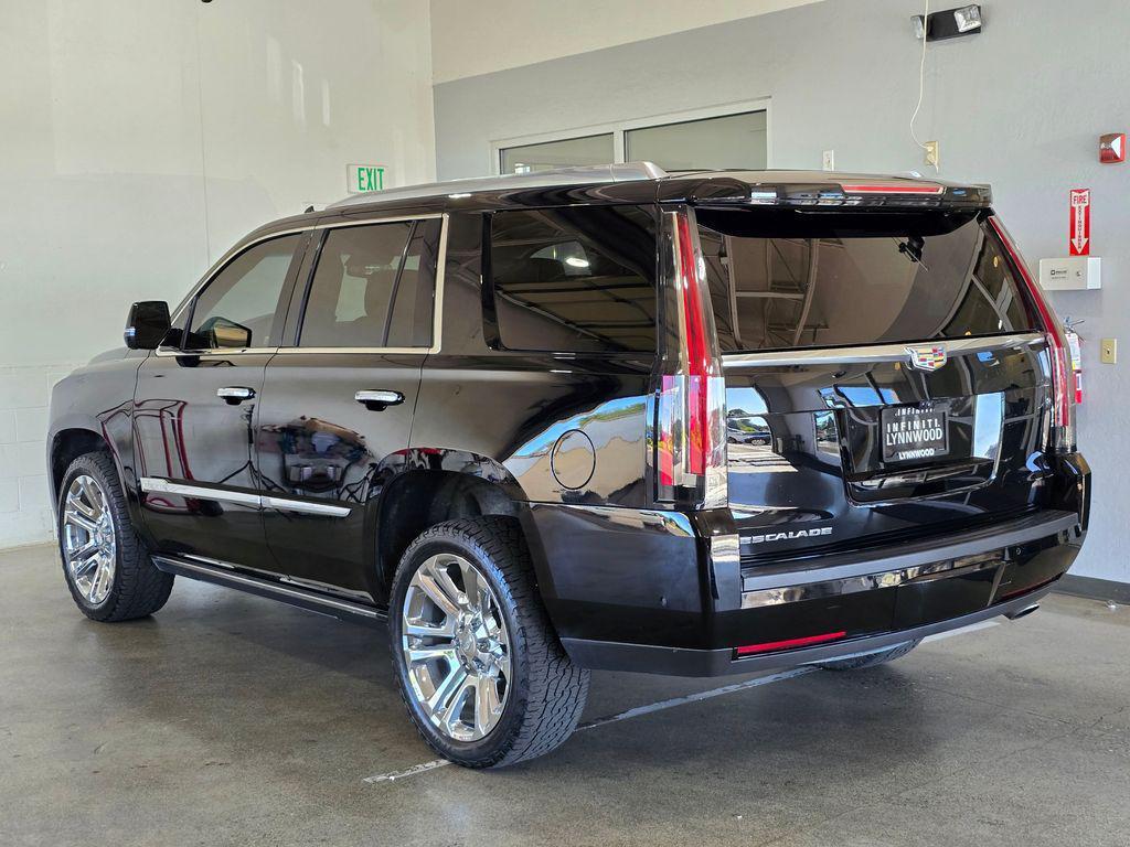 used 2018 Cadillac Escalade car, priced at $32,888