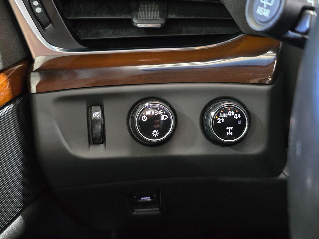 used 2018 Cadillac Escalade car, priced at $32,888