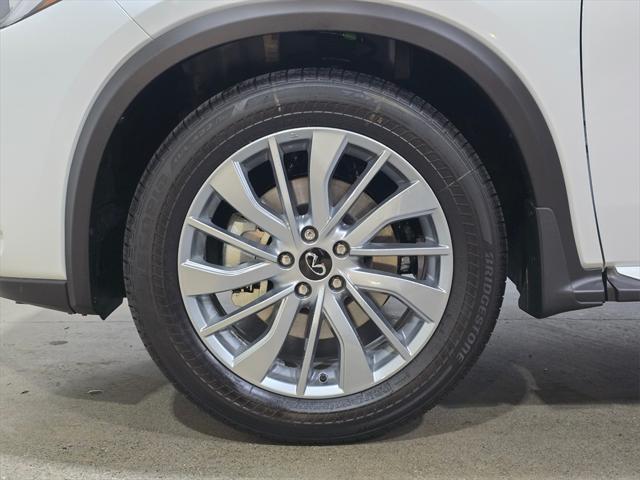 new 2025 INFINITI QX50 car, priced at $47,898