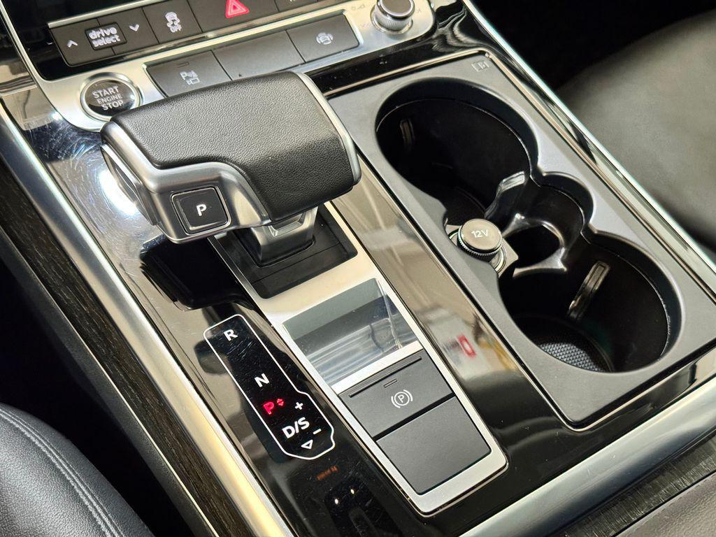 used 2022 Audi Q7 car, priced at $40,991