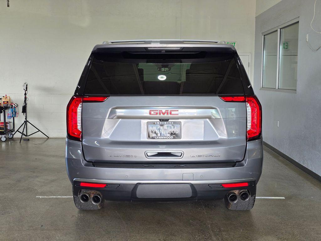 used 2021 GMC Yukon car, priced at $50,987