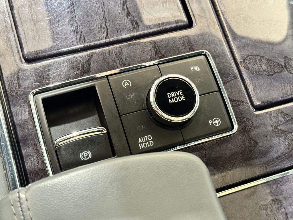 used 2019 Lincoln Navigator car, priced at $36,999