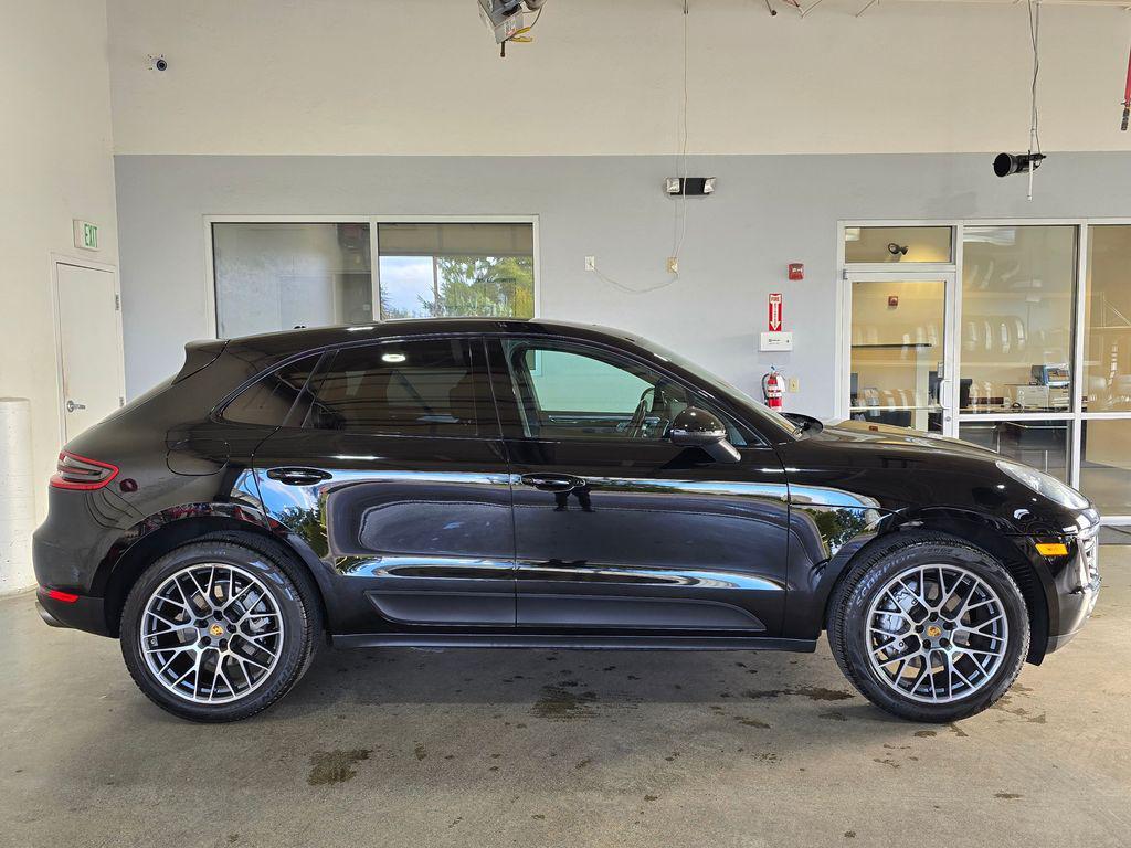 used 2018 Porsche Macan car, priced at $31,888