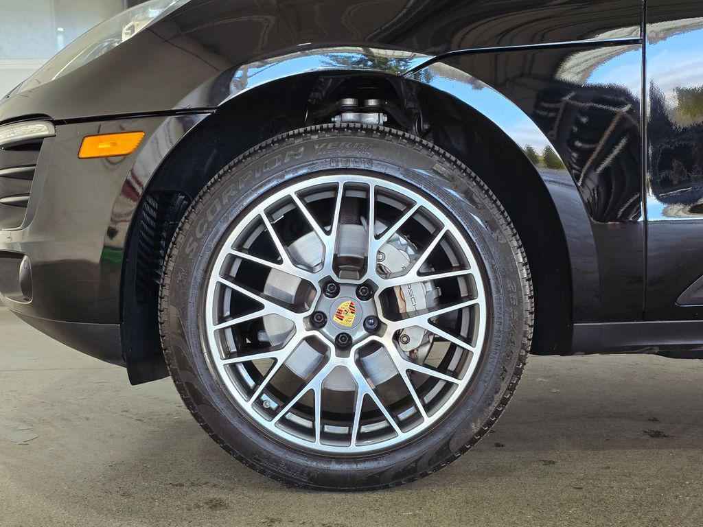 used 2018 Porsche Macan car, priced at $31,888