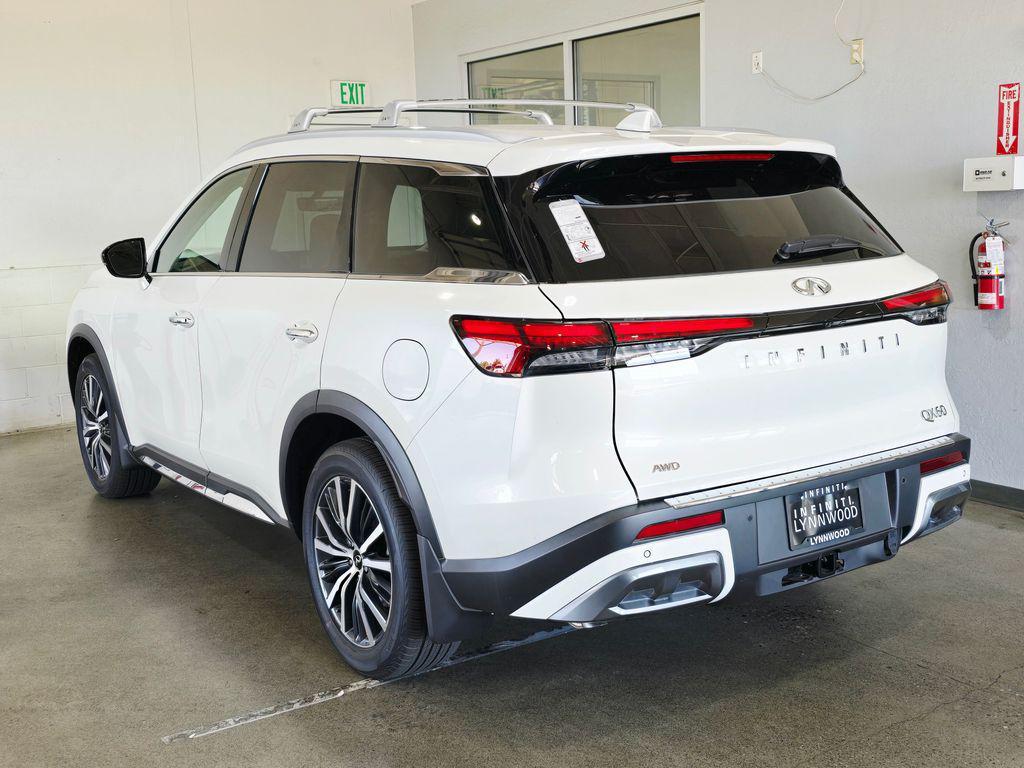 new 2025 INFINITI QX60 car, priced at $58,900