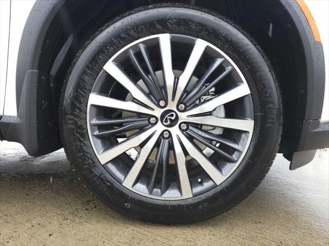 new 2025 INFINITI QX60 car, priced at $70,835