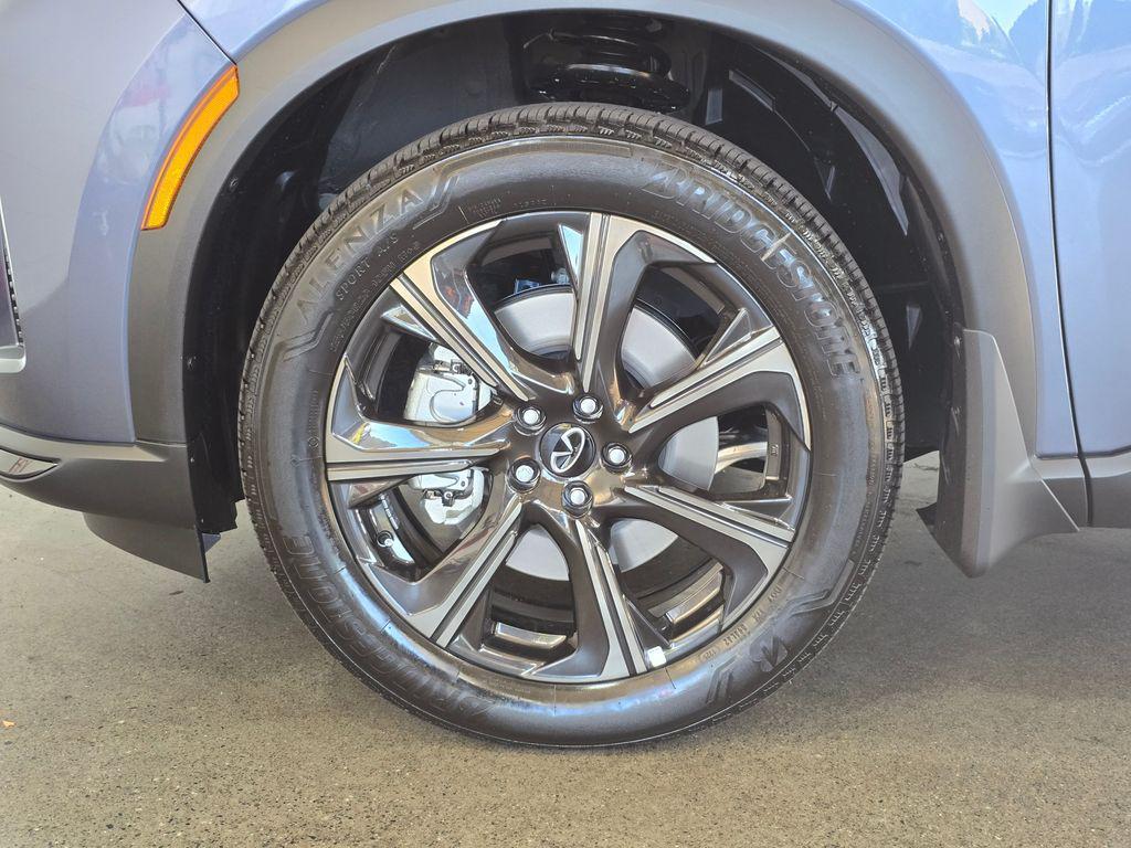 new 2026 INFINITI QX60 car, priced at $69,685