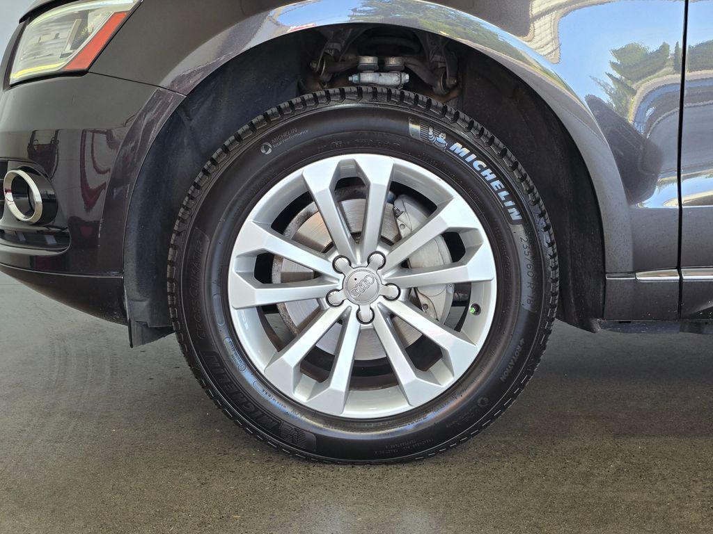 used 2014 Audi Q5 car, priced at $11,888