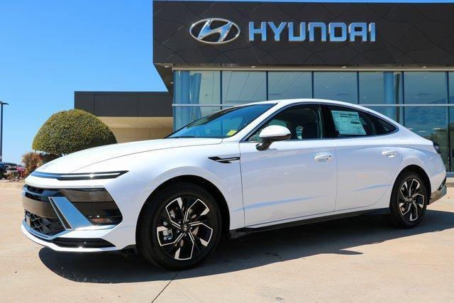 new 2024 Hyundai Sonata car, priced at $29,330