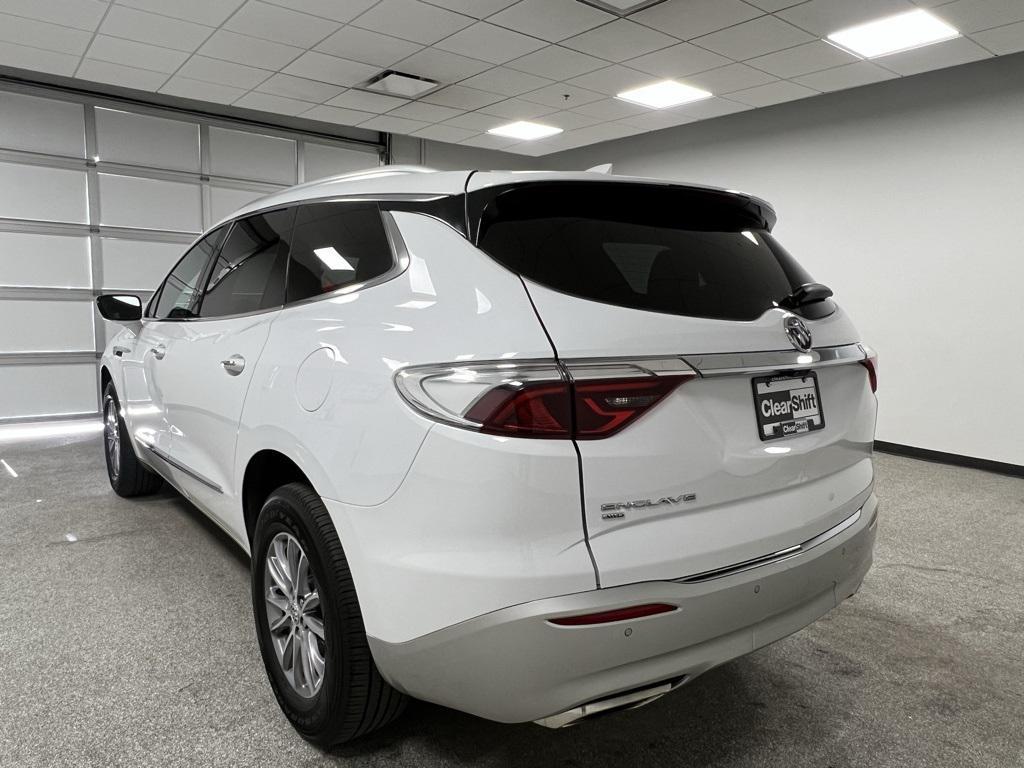 used 2024 Buick Enclave car, priced at $30,921