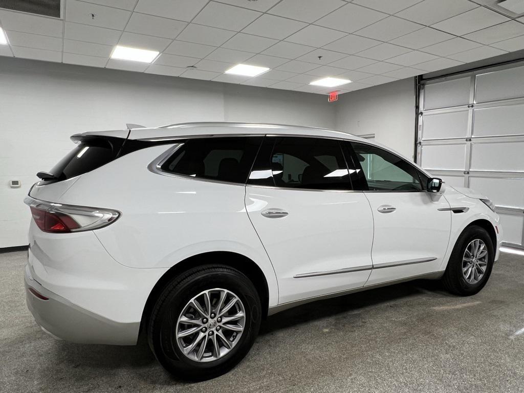 used 2024 Buick Enclave car, priced at $30,921