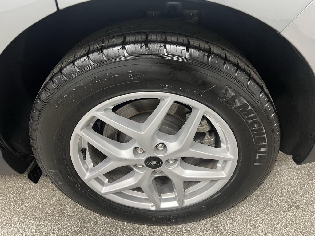 used 2024 Ford Edge car, priced at $24,739
