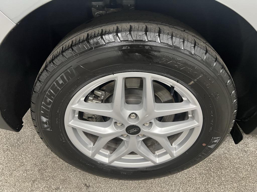 used 2024 Ford Edge car, priced at $24,739