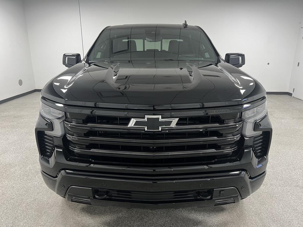 used 2025 Chevrolet Silverado 1500 car, priced at $64,995