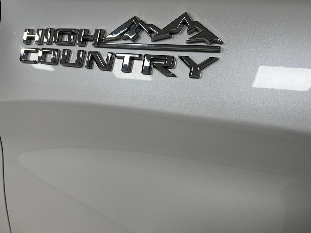 used 2022 Chevrolet Silverado 1500 car, priced at $49,987