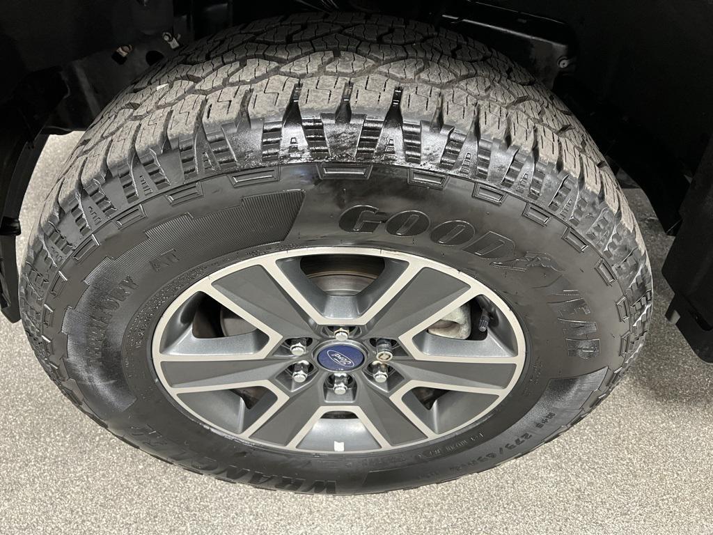 used 2022 Ford F-150 car, priced at $33,969