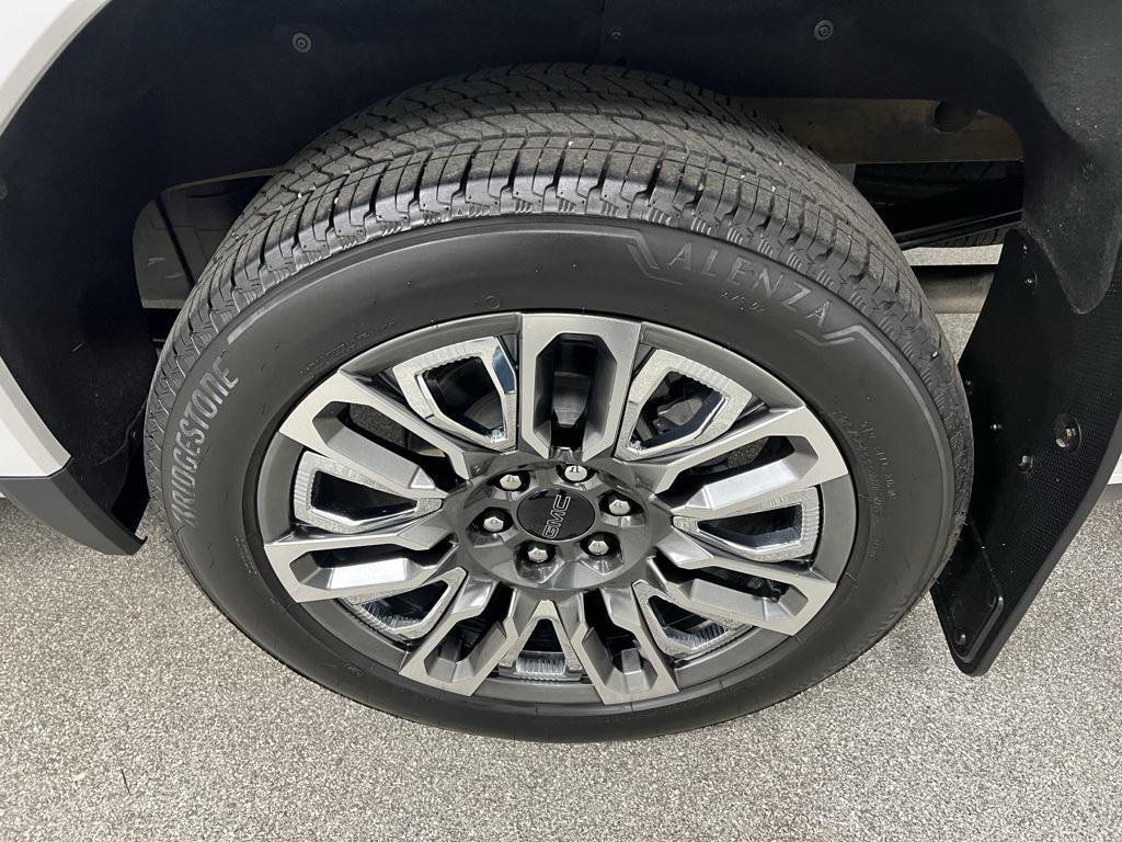 used 2025 GMC Sierra 1500 car, priced at $73,669