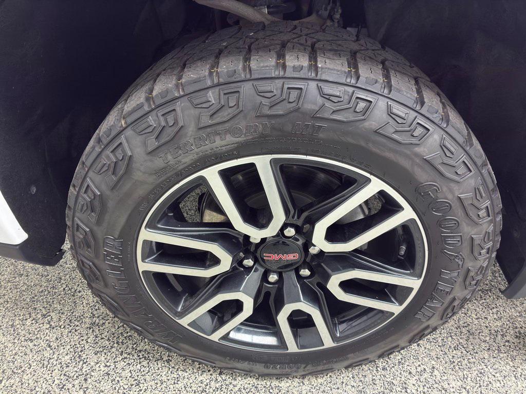 used 2023 GMC Sierra 1500 car, priced at $55,996