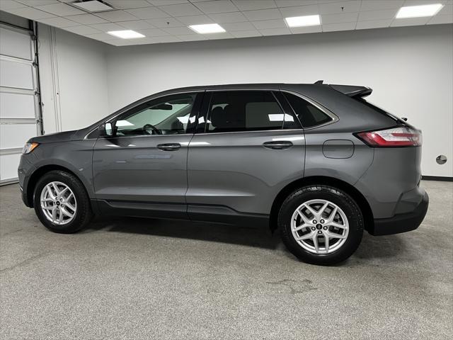 used 2024 Ford Edge car, priced at $24,889