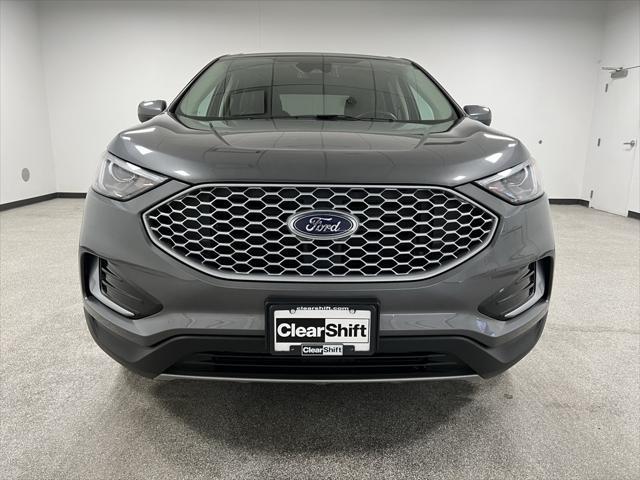 used 2024 Ford Edge car, priced at $24,889