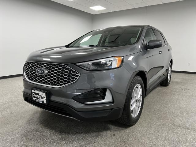 used 2024 Ford Edge car, priced at $24,889