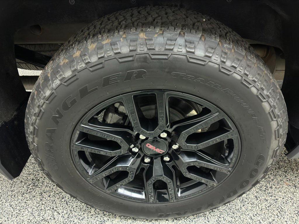 used 2023 GMC Sierra 1500 car, priced at $48,569