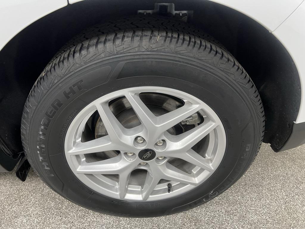 used 2024 Ford Edge car, priced at $24,531