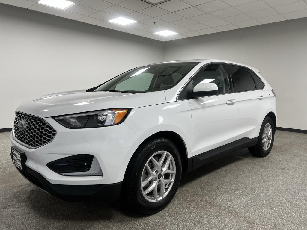 used 2024 Ford Edge car, priced at $24,531