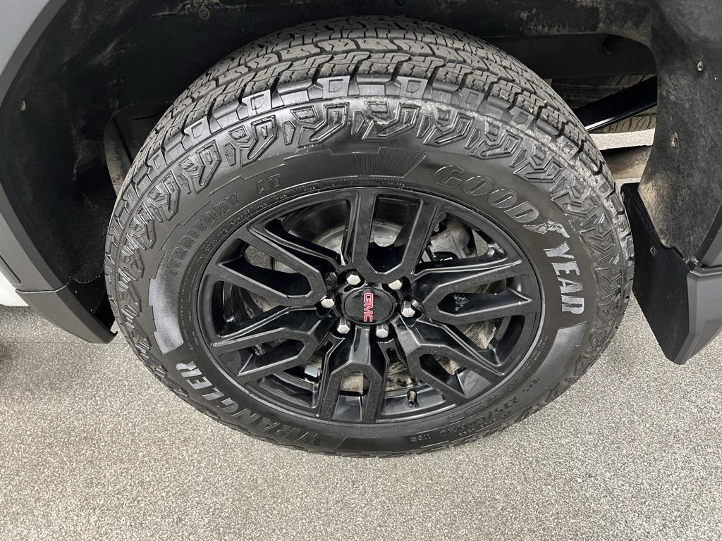 used 2022 GMC Sierra 1500 car, priced at $41,993