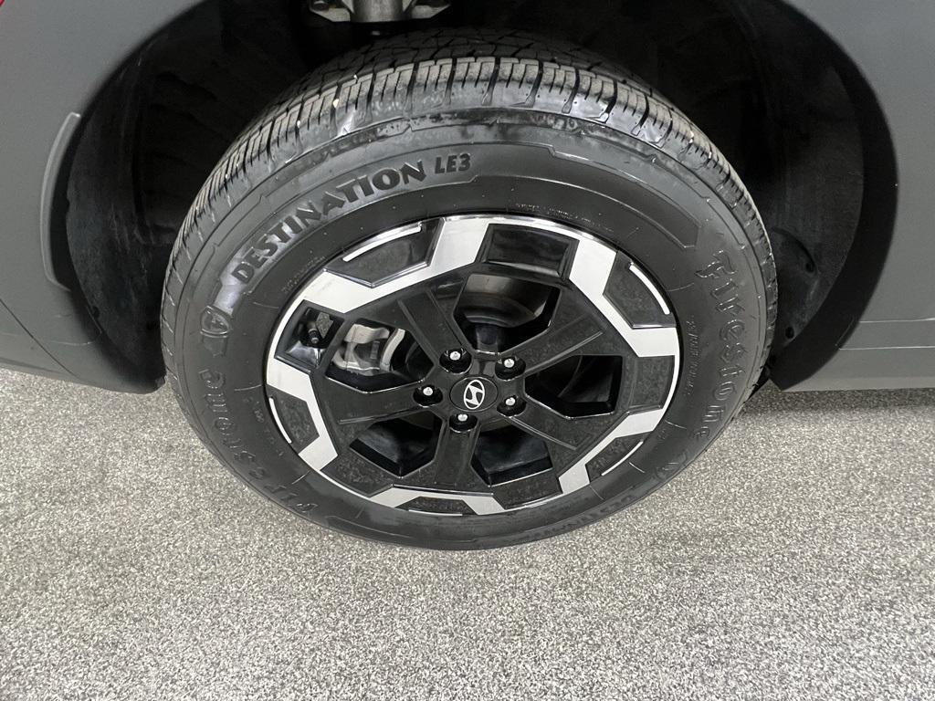 used 2024 Hyundai Santa Fe car, priced at $30,791