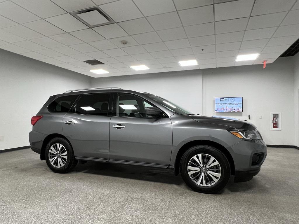 used 2020 Nissan Pathfinder car, priced at $22,997