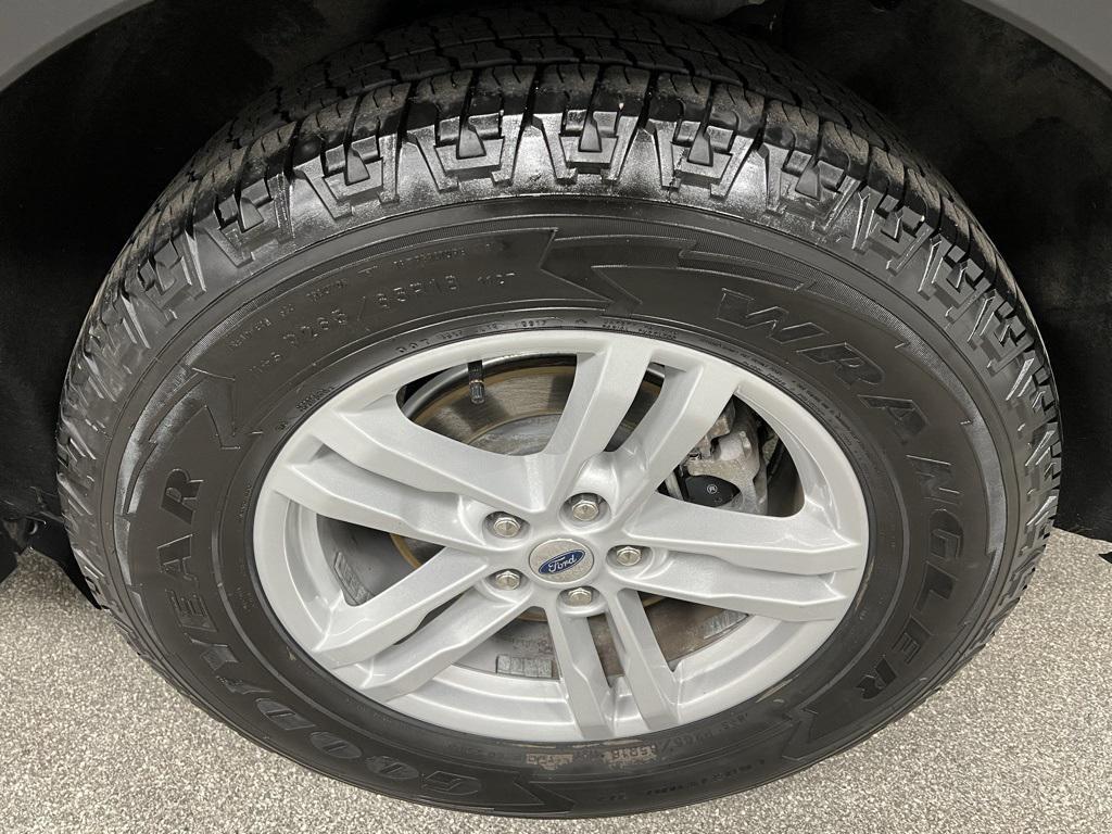 used 2024 Ford Explorer car, priced at $31,995