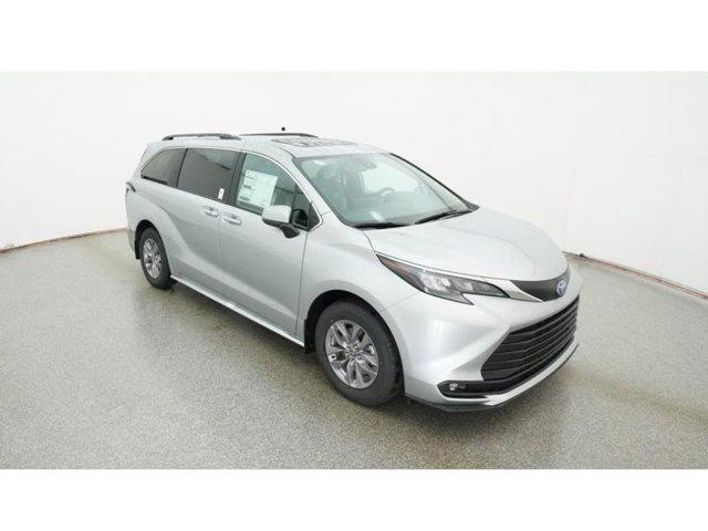 new 2025 Toyota Sienna car, priced at $48,339
