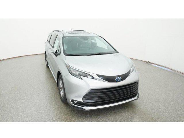 new 2025 Toyota Sienna car, priced at $48,339