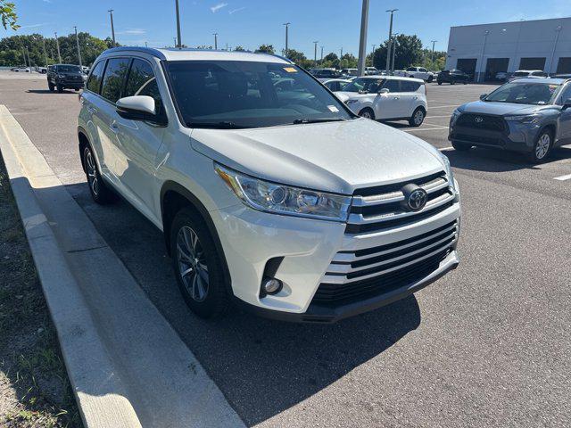 used 2019 Toyota Highlander car, priced at $26,656