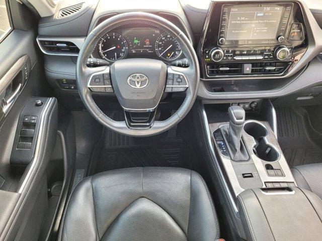 used 2020 Toyota Highlander car, priced at $30,770