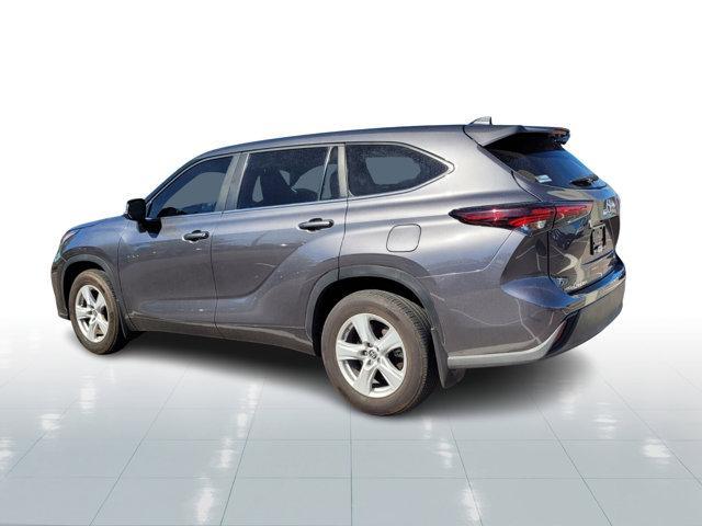 used 2024 Toyota Highlander car, priced at $35,584