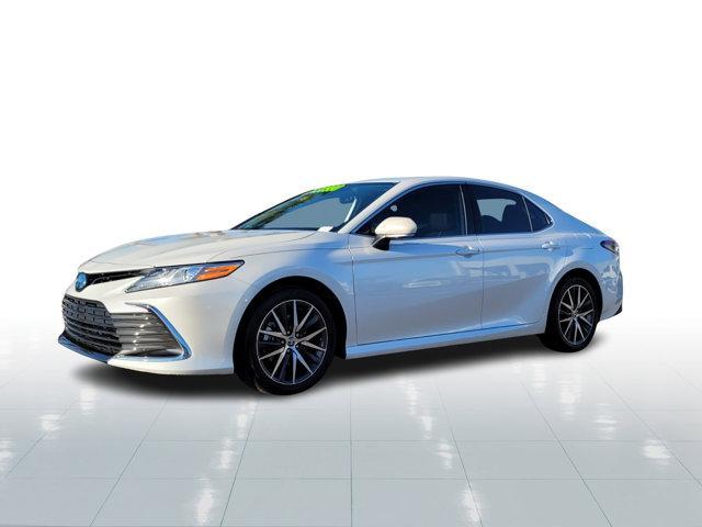 used 2022 Toyota Camry Hybrid car, priced at $29,690