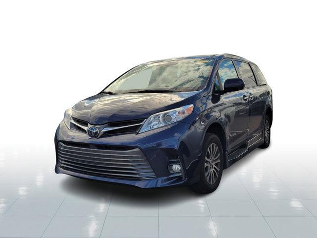 used 2020 Toyota Sienna car, priced at $45,992