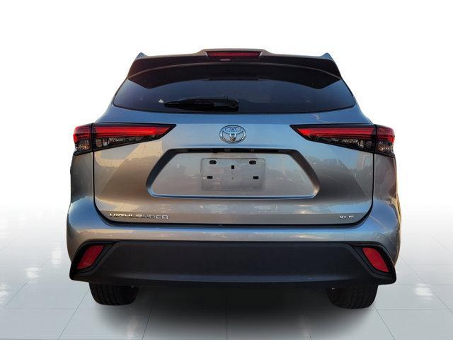 used 2023 Toyota Highlander car, priced at $34,773