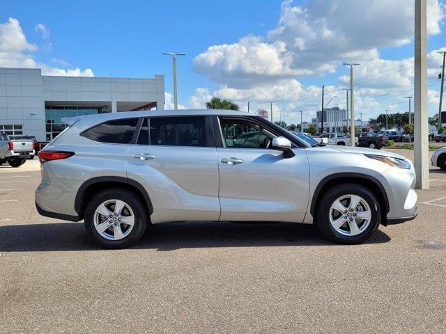 used 2023 Toyota Highlander car, priced at $34,777